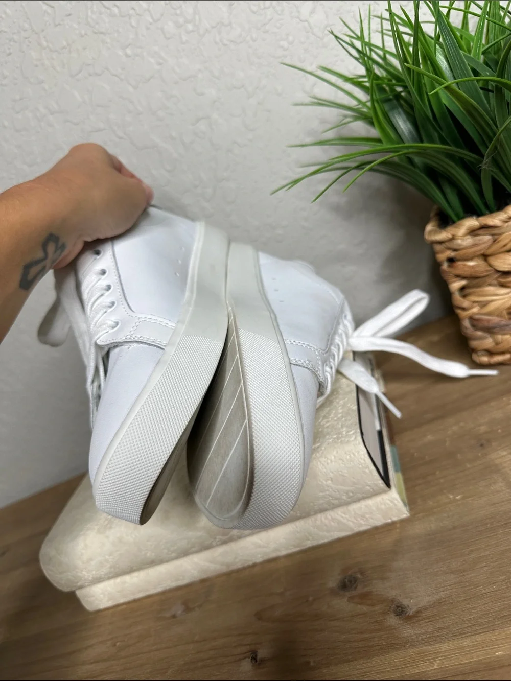 Sam Edelman New York Classic White Leather Ethyl Sneakers